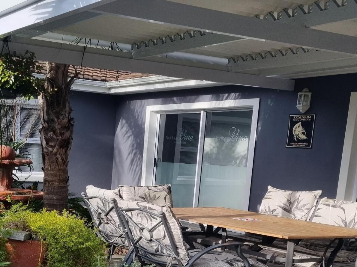 Northern Vine Guesthouse B&B Self-Catering Brackenfell Kültér fotó