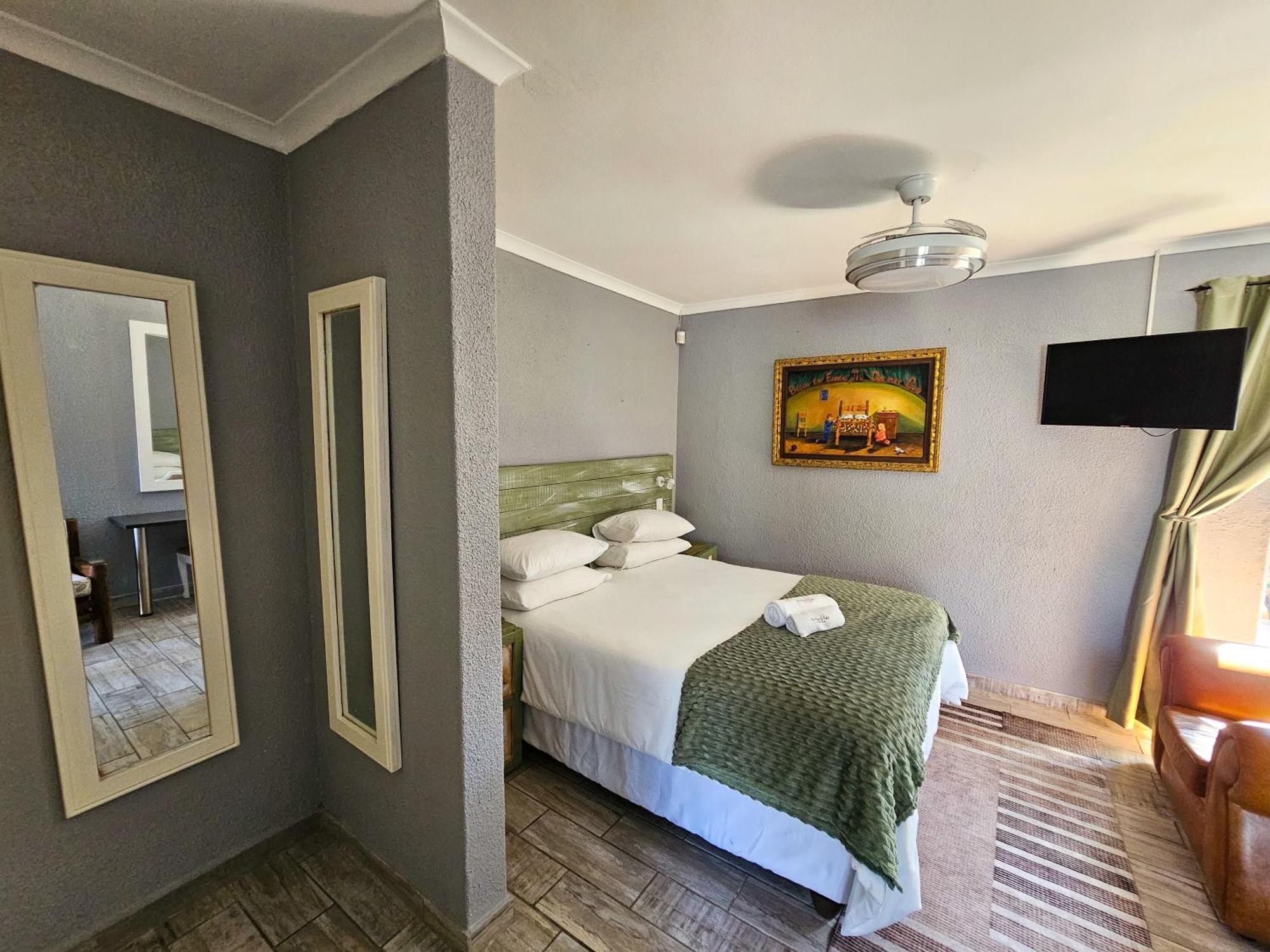 Northern Vine Guesthouse B&B Self-Catering Brackenfell Kültér fotó