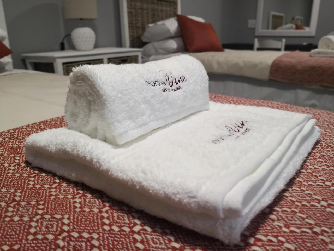 Northern Vine Guesthouse B&B Self-Catering Brackenfell Kültér fotó